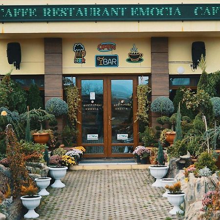 Hotel Emocia Natakhtari Εξωτερικό φωτογραφία