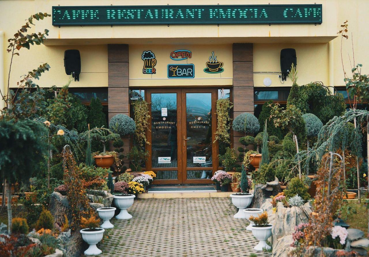 Hotel Emocia Natakhtari Εξωτερικό φωτογραφία